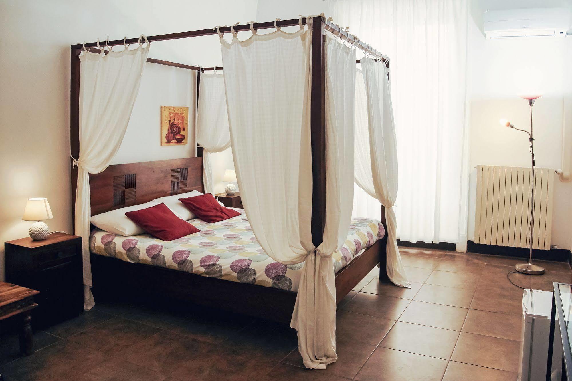 La Terrazza Sul Centro Bed & Breakfast Palermo Bagian luar foto