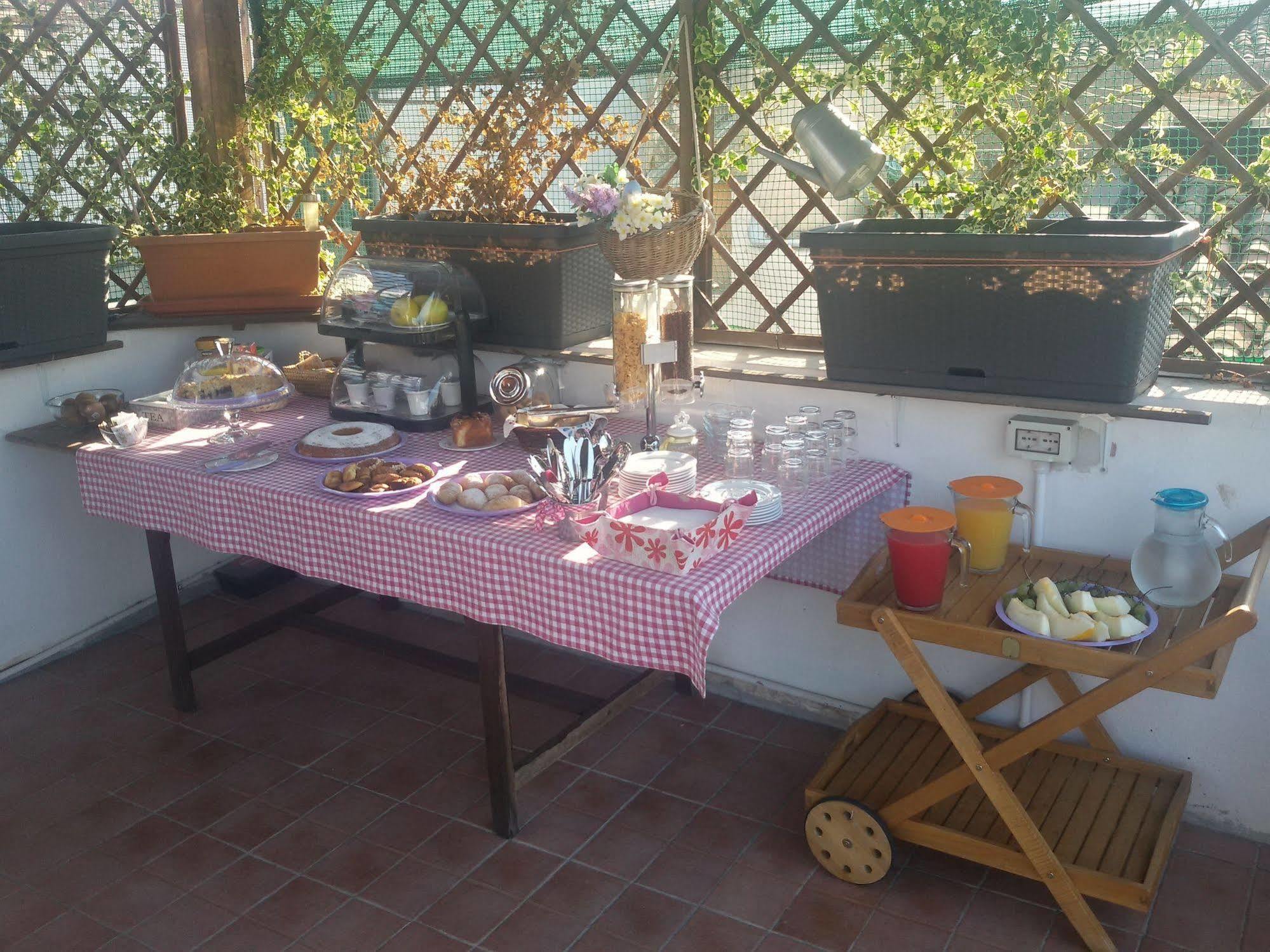 La Terrazza Sul Centro Bed & Breakfast Palermo Bagian luar foto