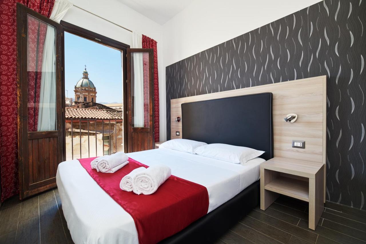 La Terrazza Sul Centro Bed & Breakfast Palermo Bagian luar foto